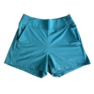 Athleta Brooklyn Teal Green Mid Rise Shorts Zip Pockets Athleisure Size 8 Gym